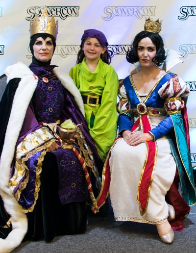 Soonercon 24 Costume Contest winners in cosplay Snow White, Evil Queen & Dopey by Hikaru and Athena Star